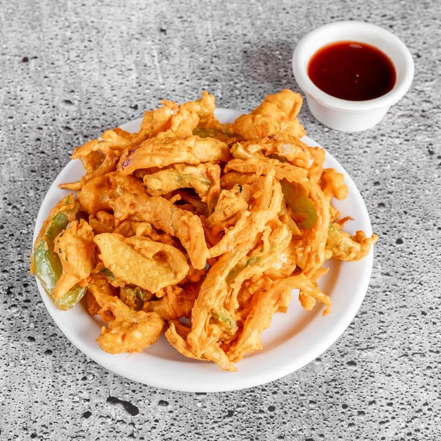 Veg Pakora (Half Tray).
